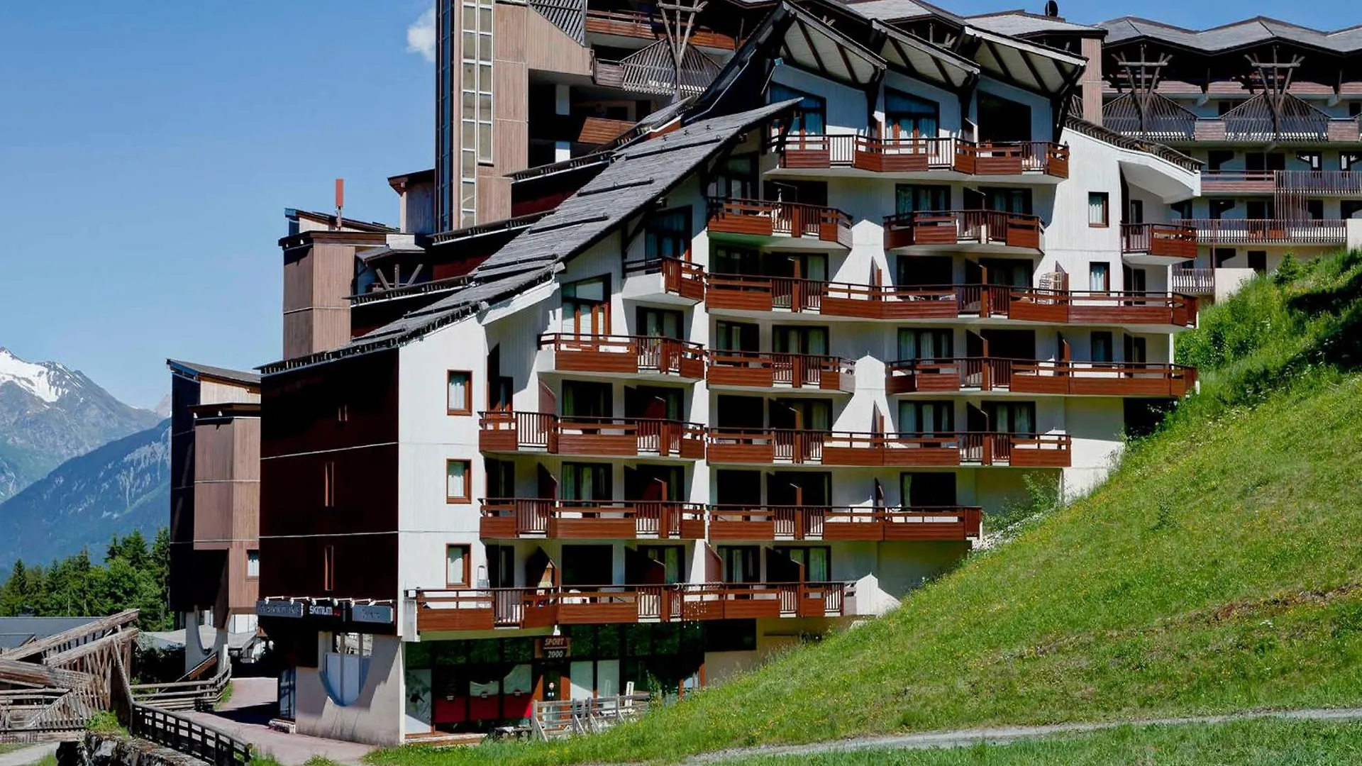Spacieux 3 Pieces, Pied Des Pistes, Parking, Balcon Sud-Ouest - Fr-1-513-37 La Tania Apartment